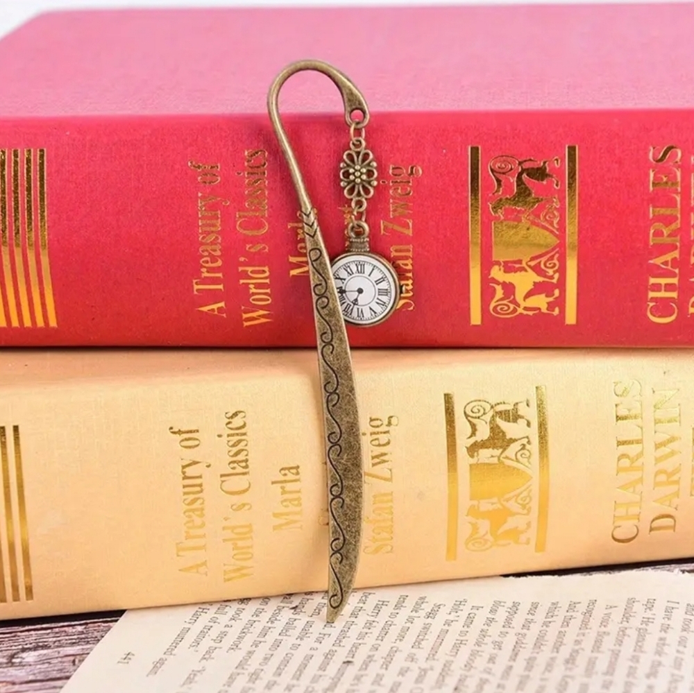 Vintage Style Bookmark.
